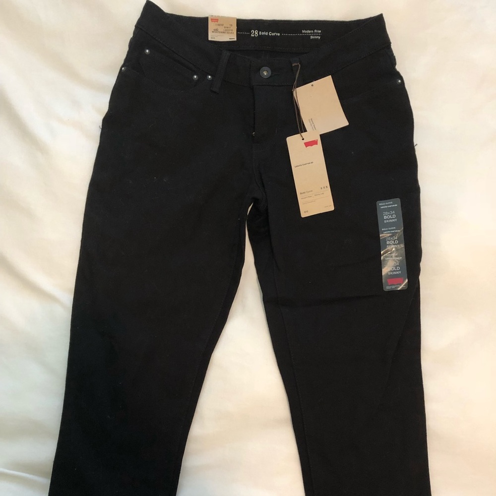 Brand new Black Levi’s